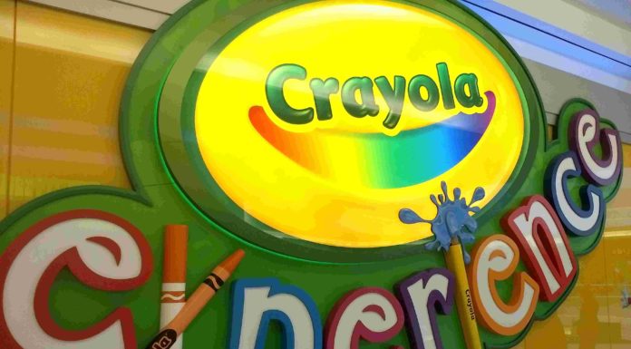 Como foi nossa visita ao Crayola Experience Viajar e Brincar